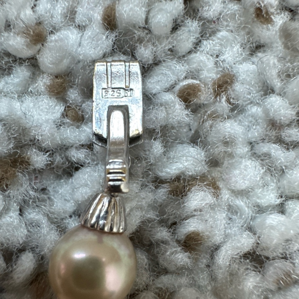 Majorca 8mm Pearls Necklace 17 inch sterling silver - Picture 7 of 7